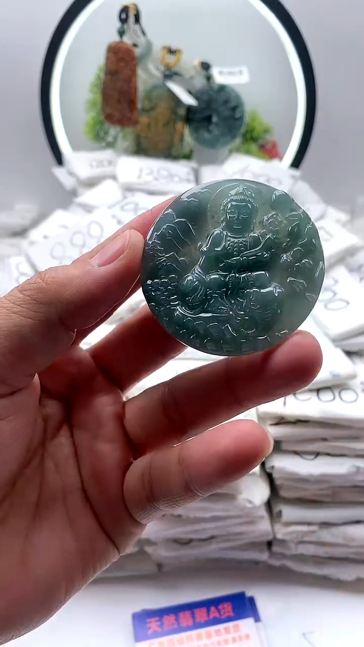 【闪购商品】翡翠颈饰未镶嵌普贤【品质一般介意慎拍】