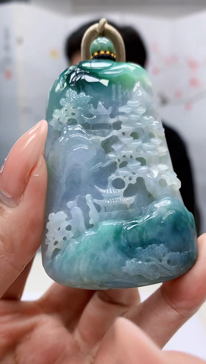 【闪购商品】定制翡翠未镶嵌4917MM-毛货挂件109