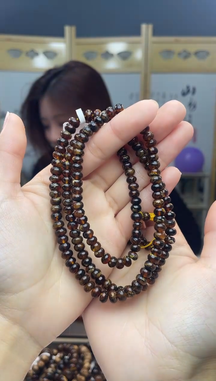 【闪购商品】琥珀裸石未镶嵌6+黑花设计项链