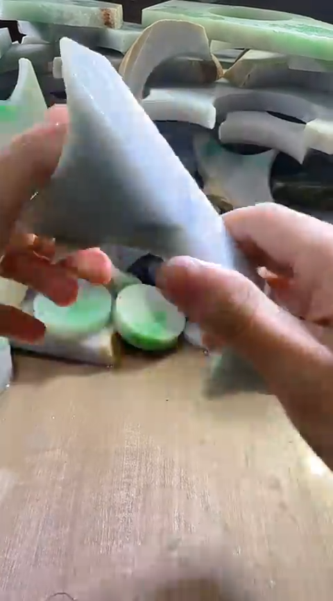 裸石翡翠缅甸翡翠A货花92