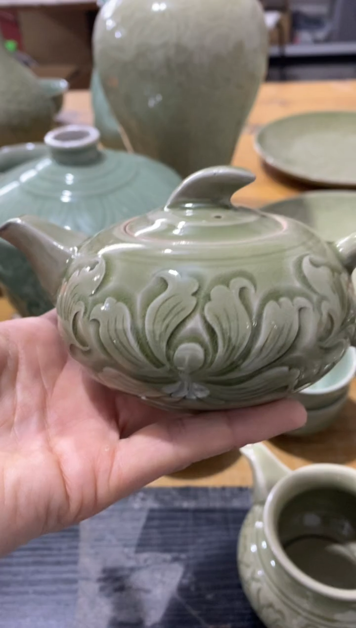 【闪购商品】一帆风顺西番莲  茶壶 微瑕021516