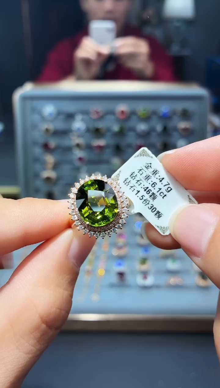 18K金镶嵌戒指碧玺6.1..