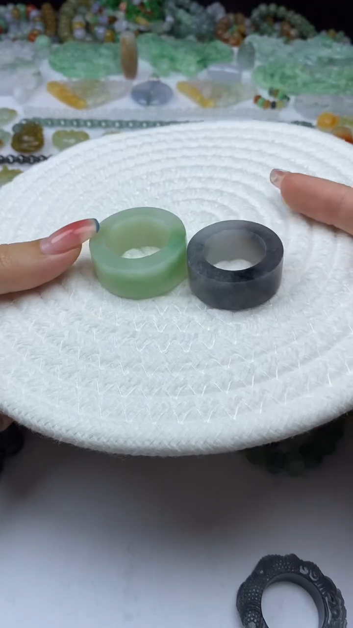 未镶嵌定制翡翠山*哥毛货定制不退不换
