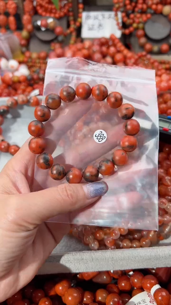 【闪购商品】南红玛瑙手串未镶嵌12+