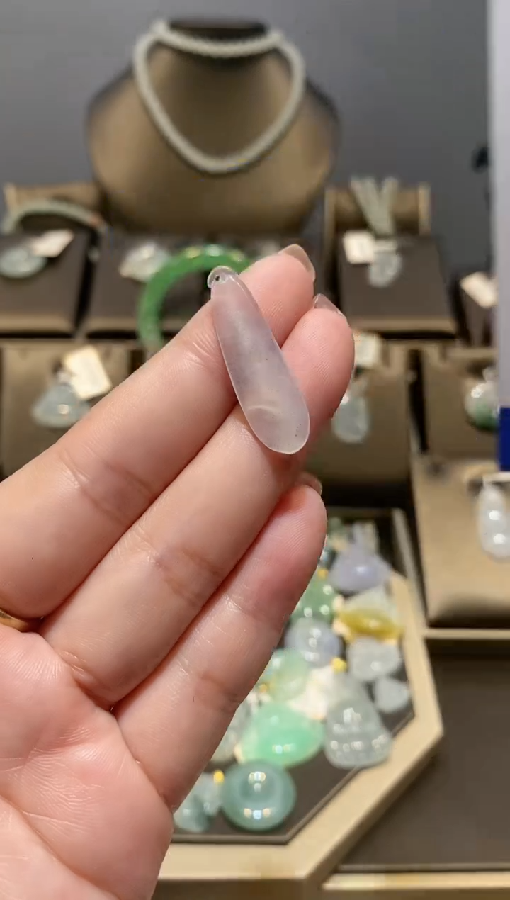 【闪购商品】翡翠颈饰未镶嵌纯天然A货翡翠一件