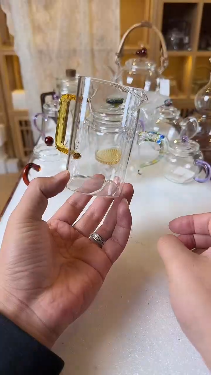 四方黄。。。。。。。。。