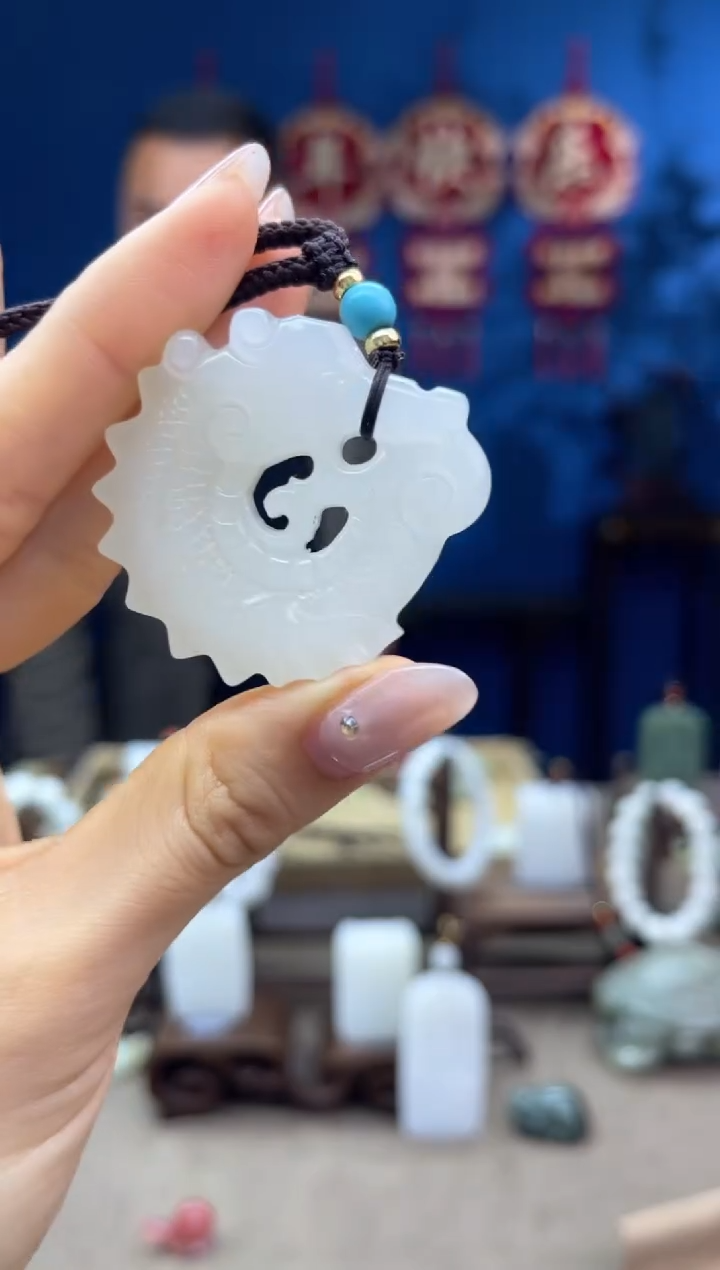 【闪购商品】和田玉颈饰未镶嵌1