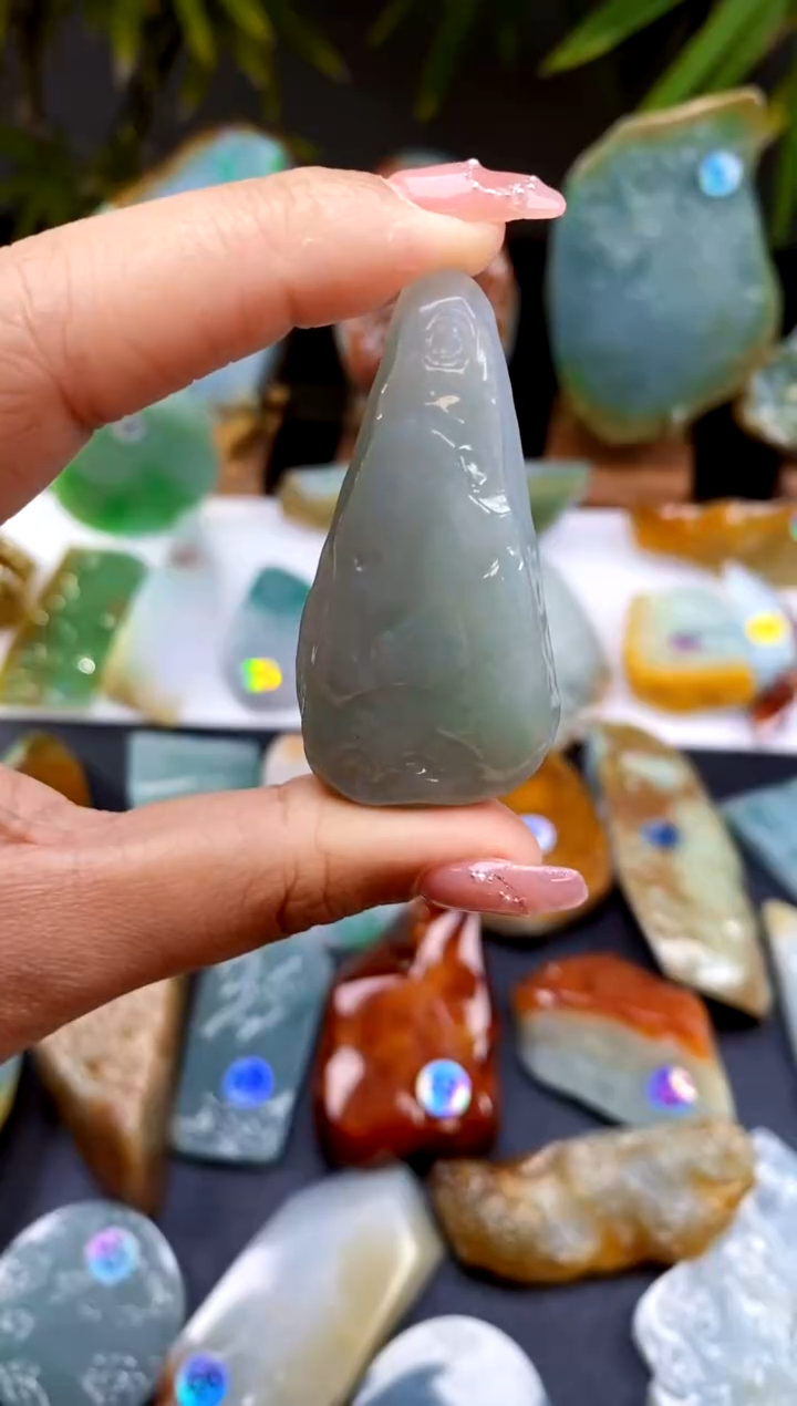 【闪购商品】定制翡翠未镶嵌翡翠