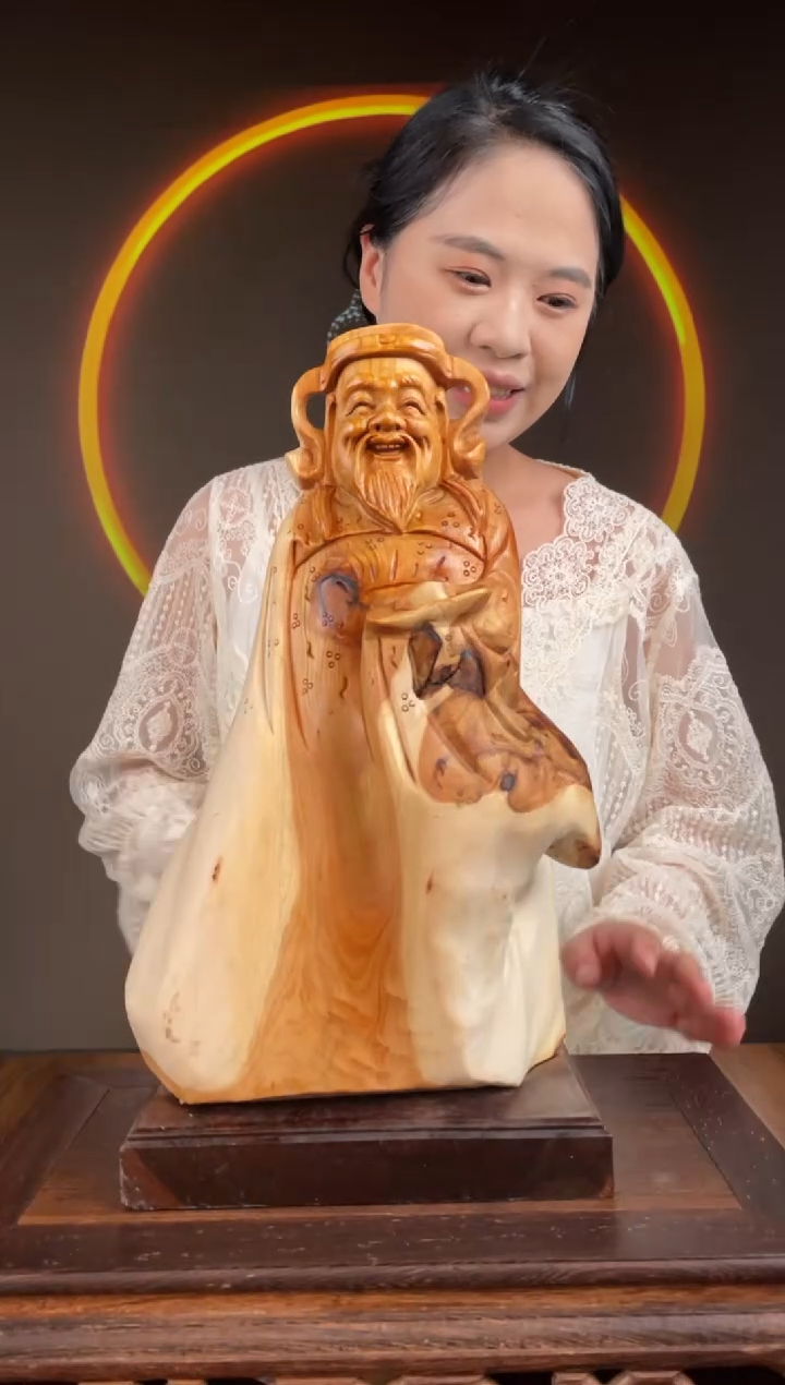 【闪购商品】柏木（崖柏）手工摆件,先抢先得!101