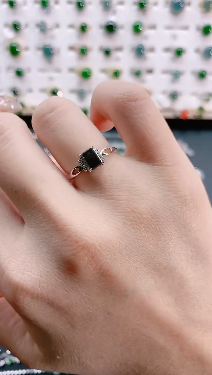 【闪购商品】翡翠戒指银S925镶嵌天然翡翠