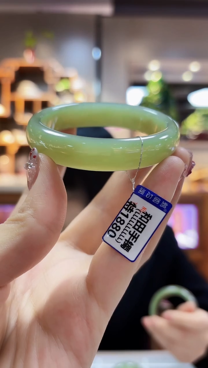 【闪购商品】和田玉手镯未镶嵌54.3