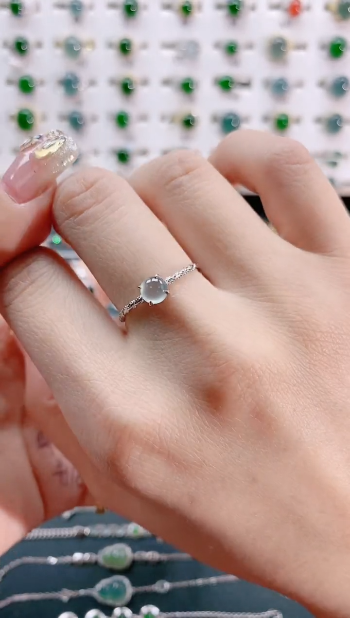 【闪购商品】翡翠戒指银S925镶嵌天然翡翠