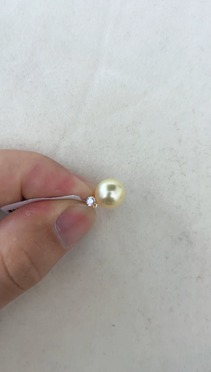 【闪购商品】海水珍珠吊坠(赠链)18K金镶嵌吊坠赠银链