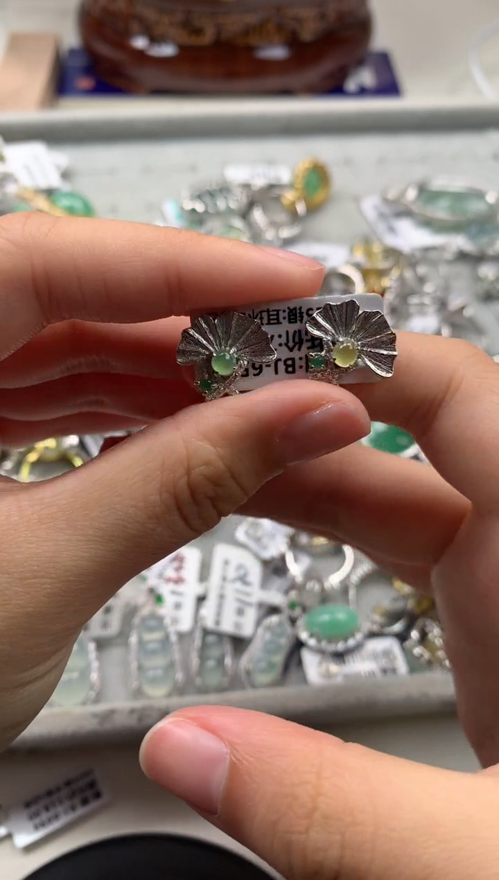 银S925镶嵌戒指翡翠耳饰9