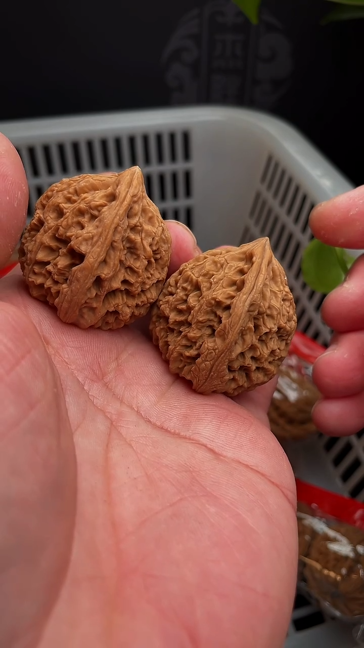 【闪购商品】文玩核桃把件39尺南疆，团（全品）