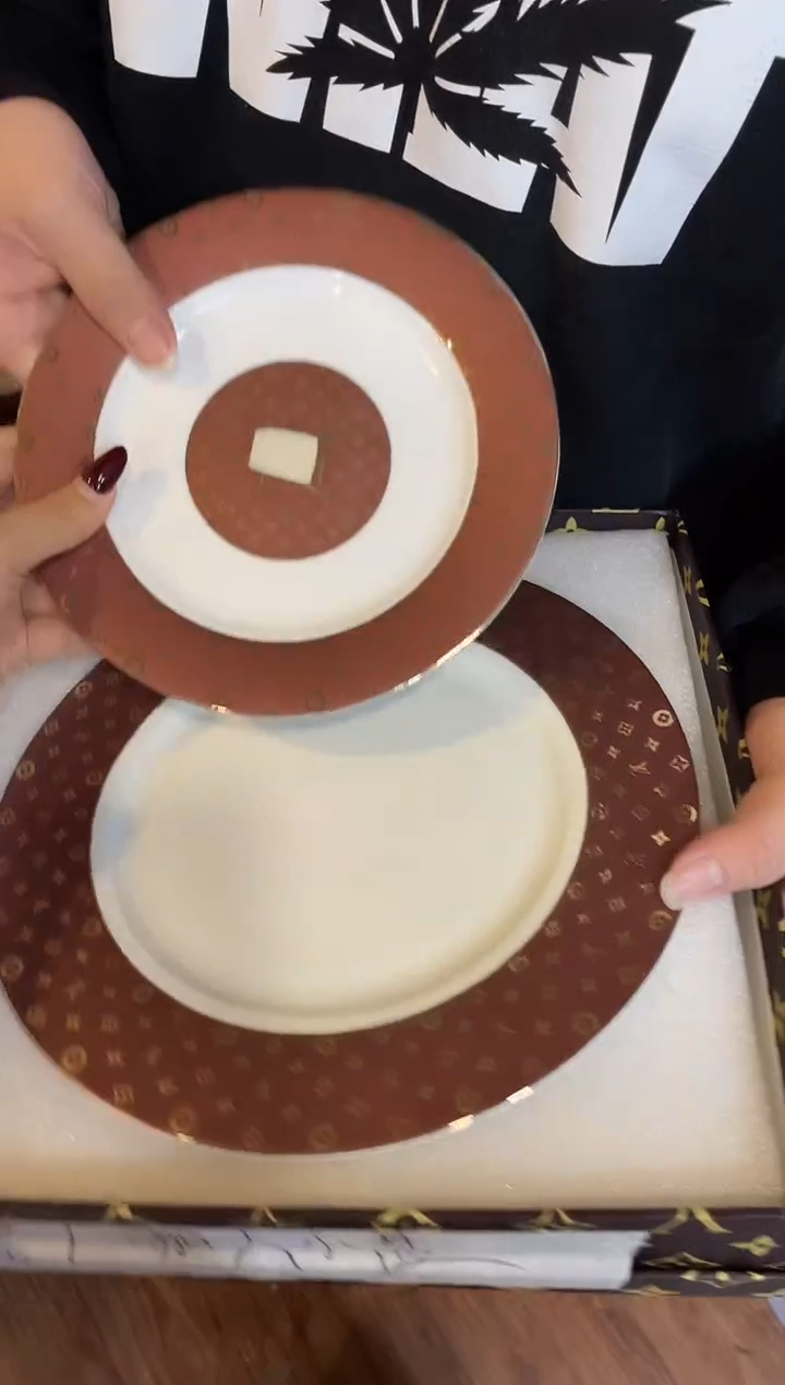 杯鸿辉家品牌瓷器，京东包邮！