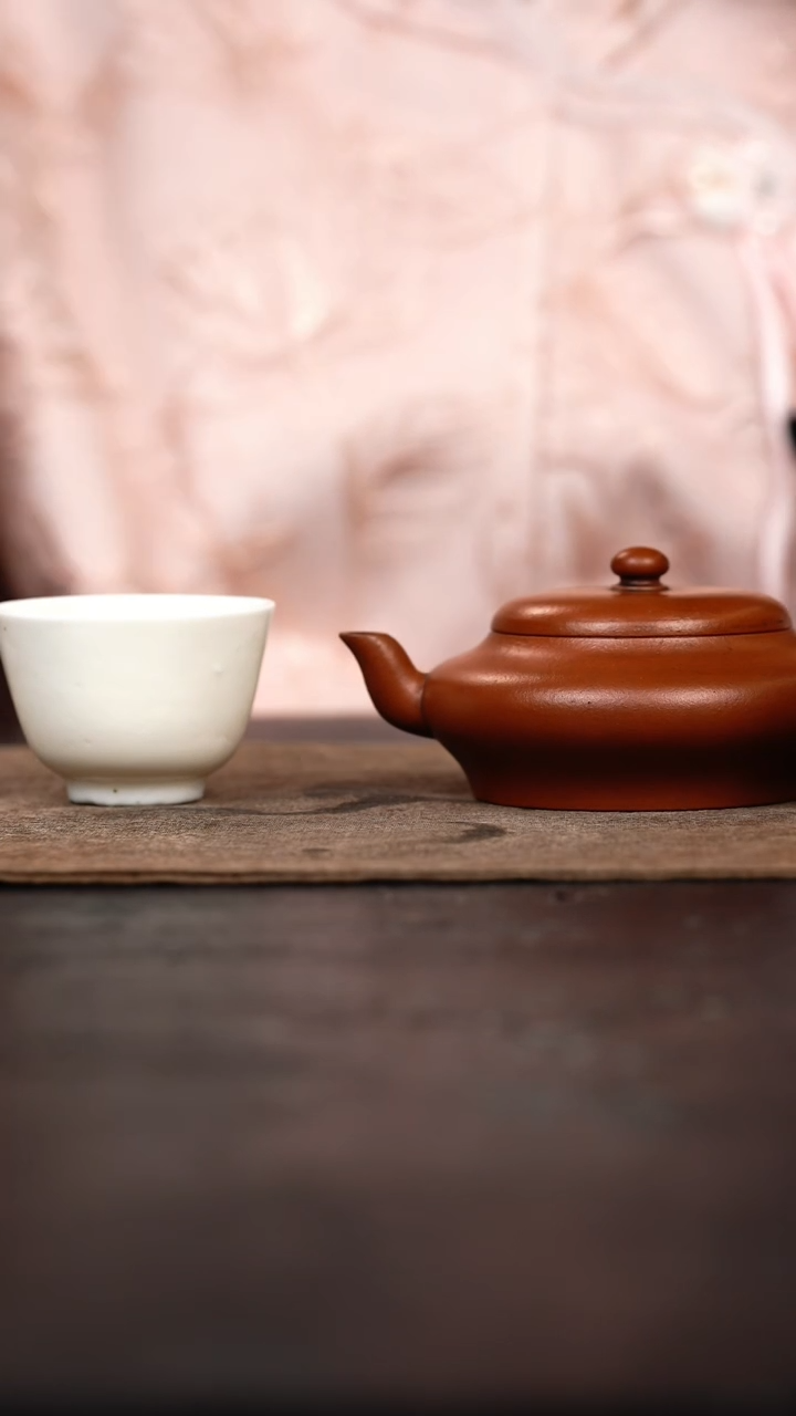 【闪购商品】紫砂茶壶60s全手工虚扁108cc＋德化杯