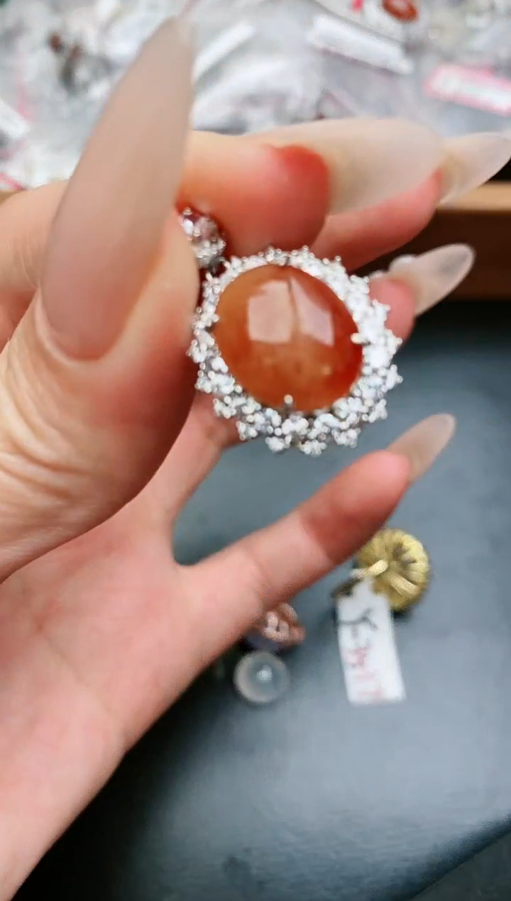 翡翠戒指银S925镶嵌......