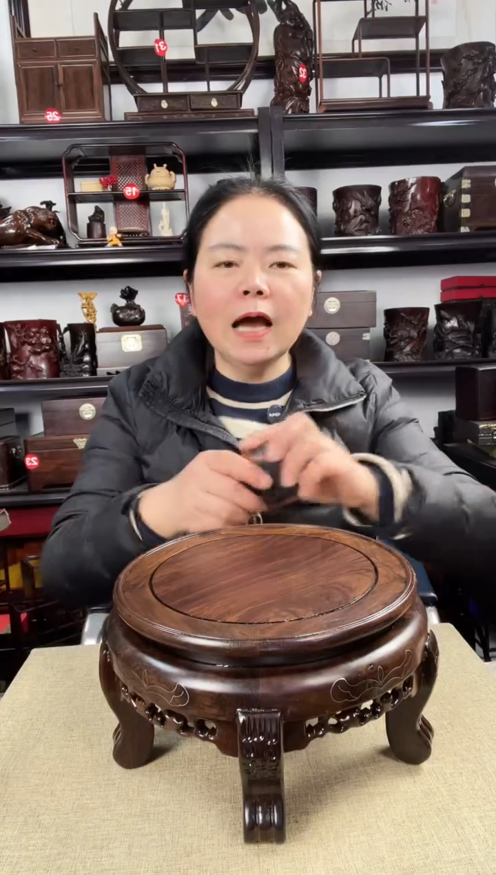 木老李红木工艺品20公分虎头几