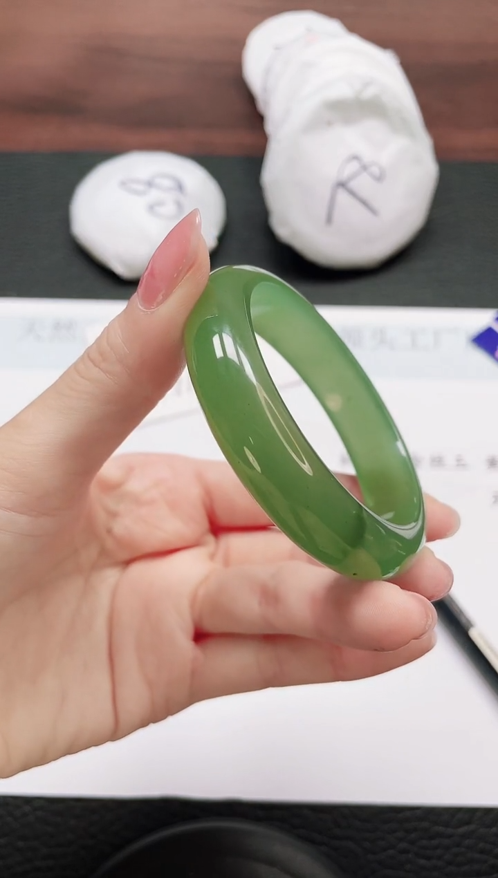 石英质玉手镯未镶嵌D260-54