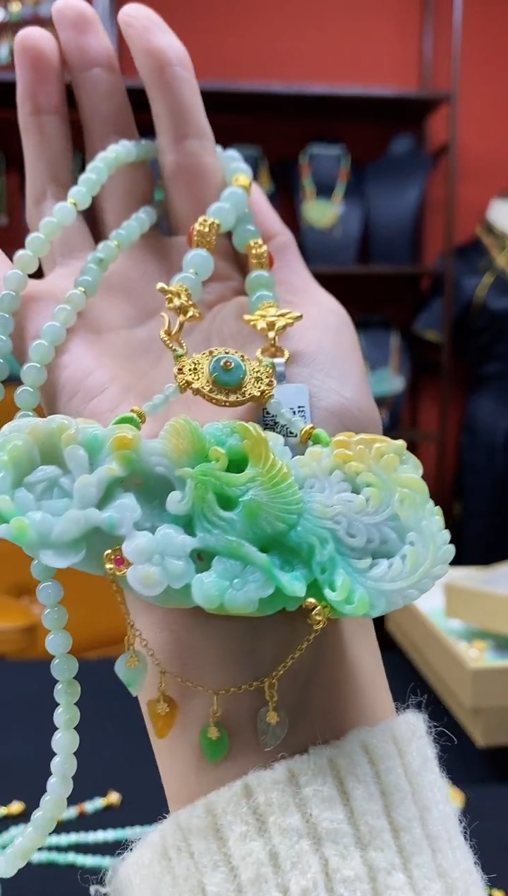 颈饰未镶嵌翡翠翡翠吊坠-83