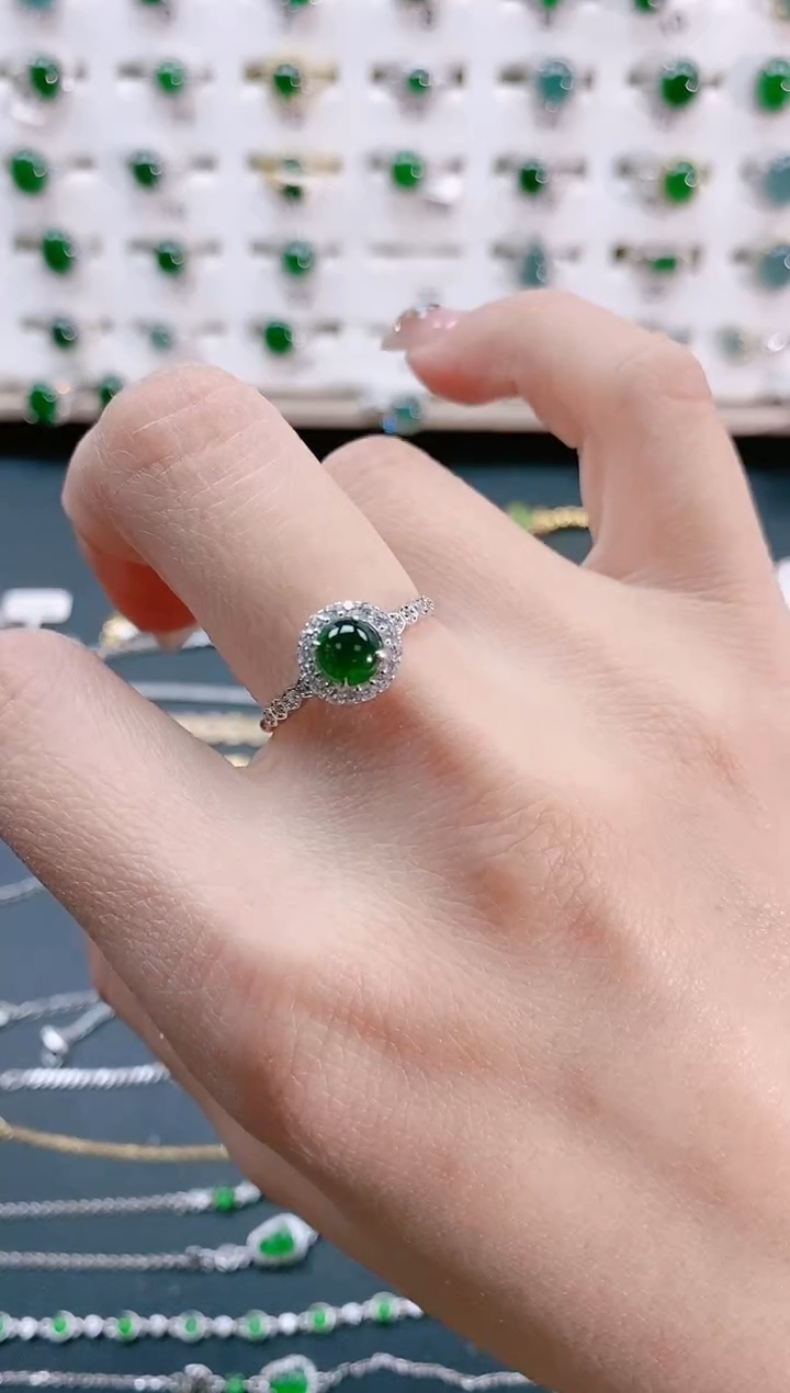 【闪购商品】翡翠戒指银S925镶嵌天然翡翠