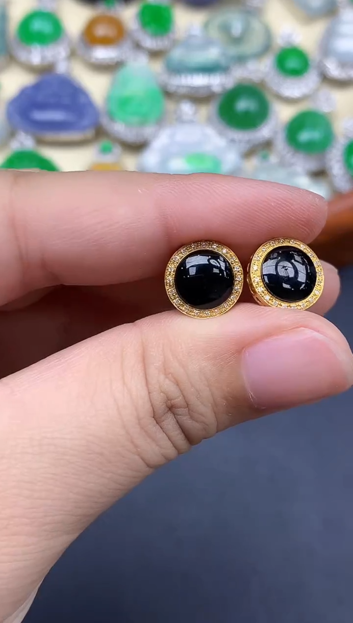 颈饰18K金镶嵌翡翠472-中国好珍宝