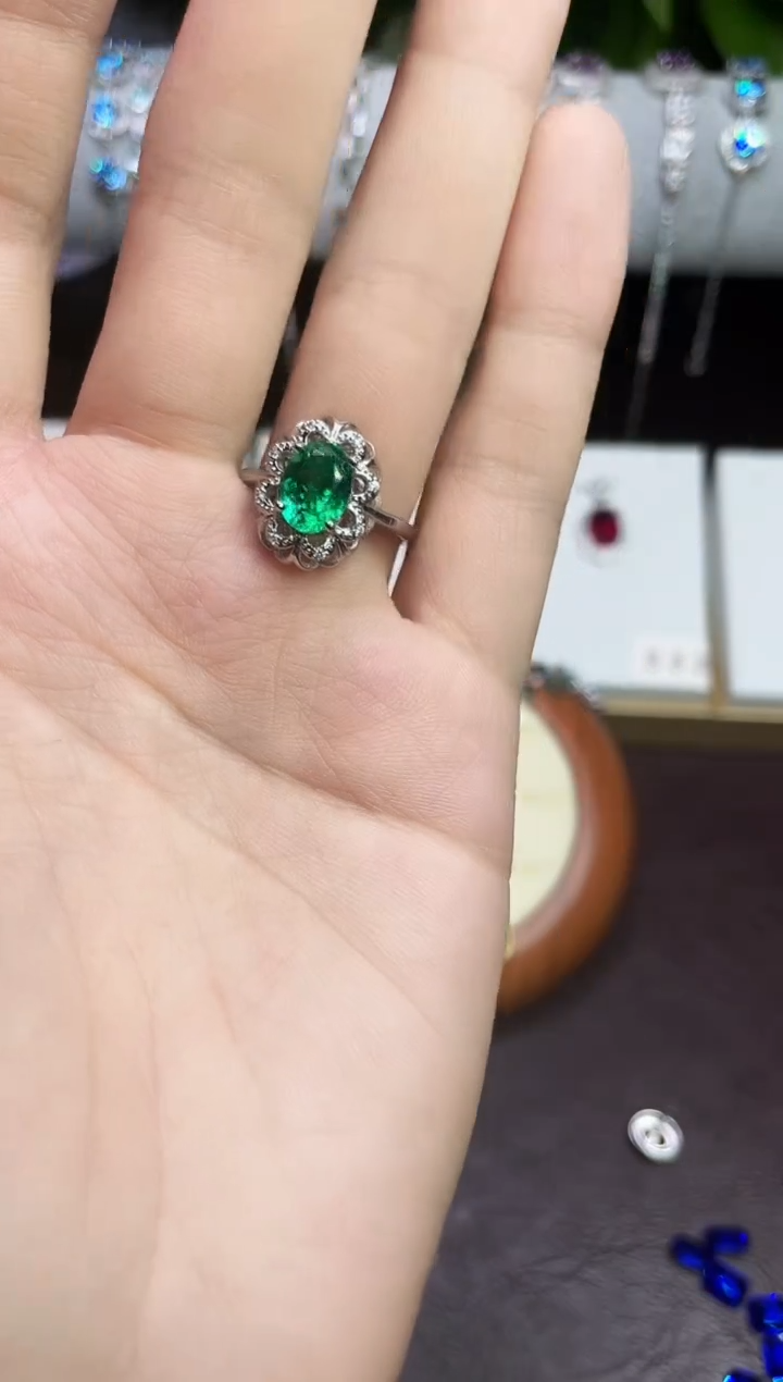 合金合成钻石绿宝戒指