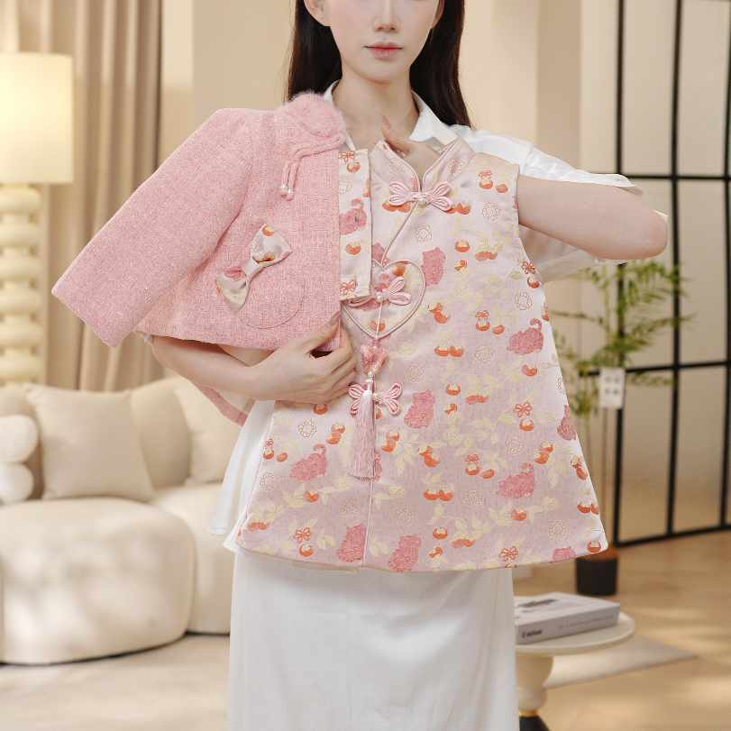 2025冬季女童粉色加厚小香风夹棉上衣外套背心连衣裙套装DA30870