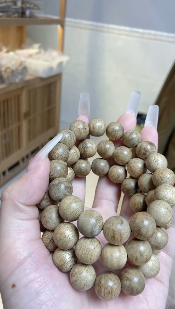 【闪购商品】沉香手串 达拉干圆珠单圈1.3多样性发其一