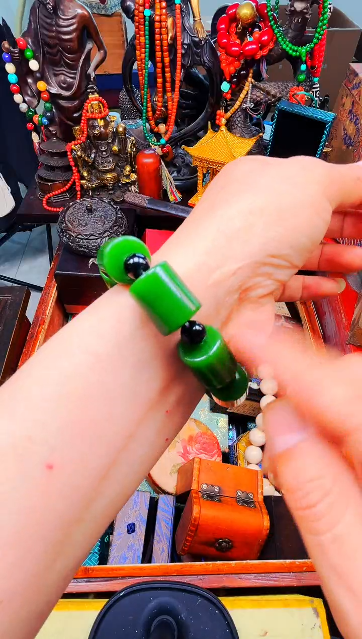 和田玉未镶嵌颈饰安哥精品专属链接d74