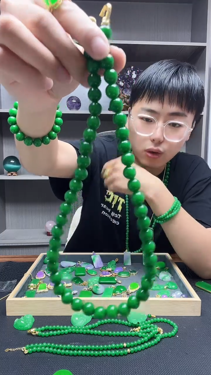 翡翠14K金镶嵌项链项链