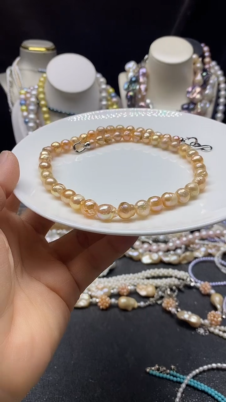 颈饰未镶嵌淡水珍珠多人