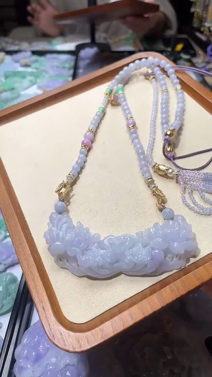 【闪购商品】翡翠颈饰未镶嵌吊坠