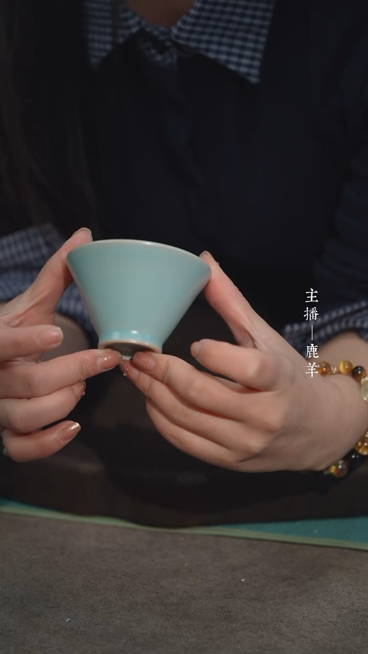 【闪购商品】斗笠杯（海英底款 无纹带包装）——龙羊