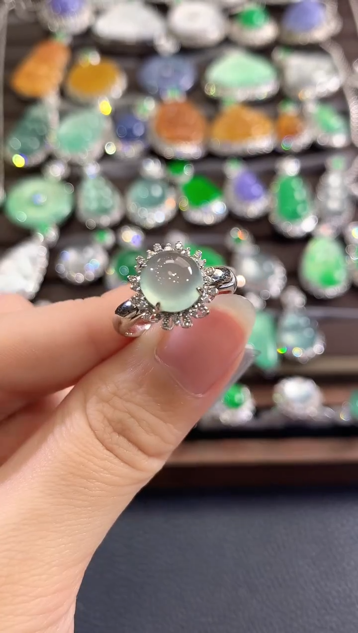 18K金镶嵌戒指翡翠c6     