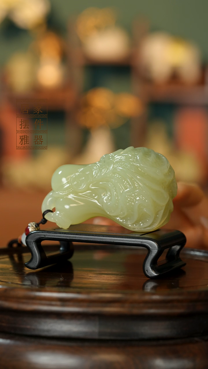 玉《丰满白菜》摆件