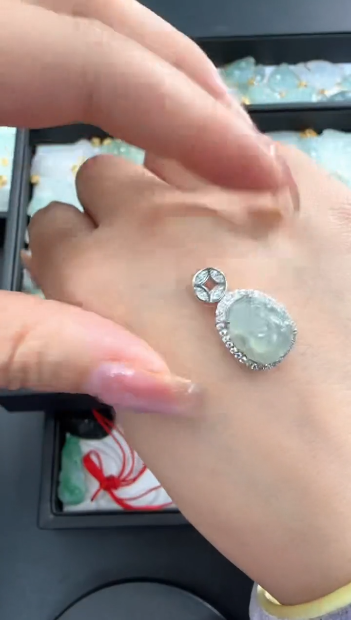 【闪购商品】翡翠颈饰银S925镶嵌25021477