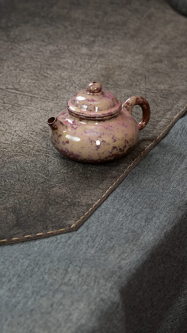 【闪购商品】紫砂茶宠均釉容天紫砂壶