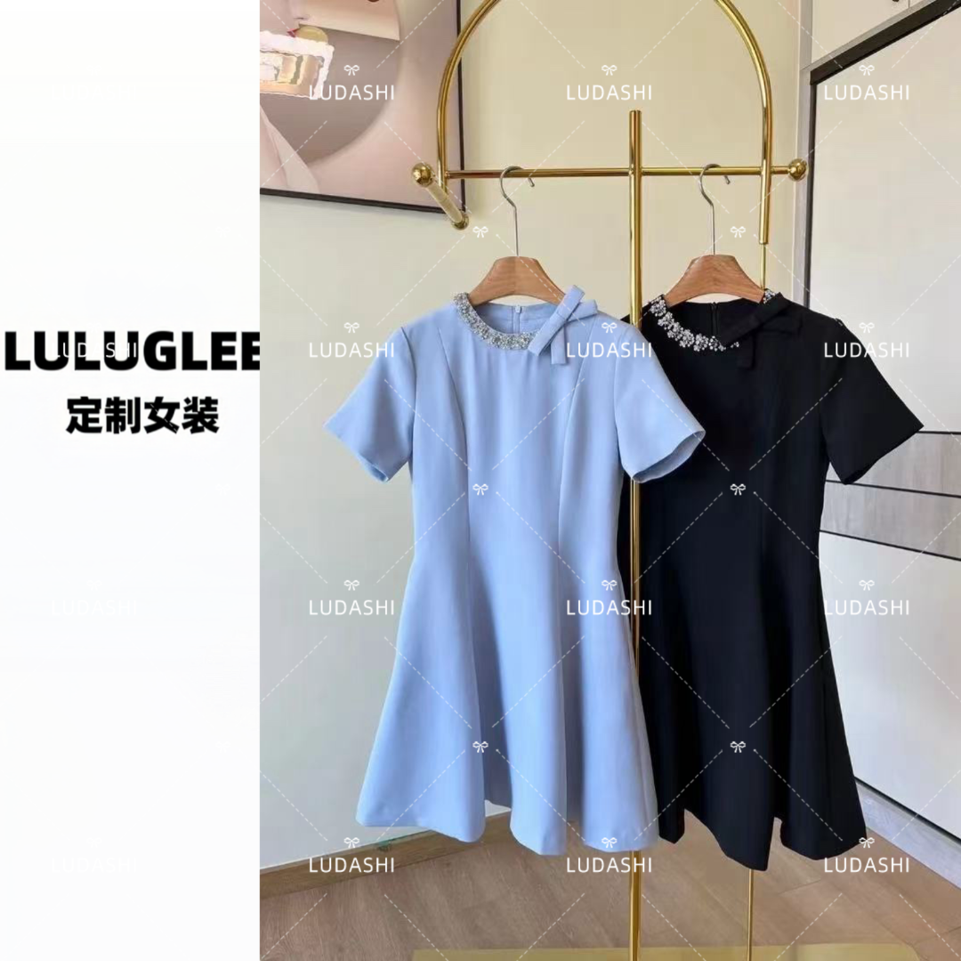 2025春夏款重工订钻连衣裙蝴蝶结连衣裙女名媛高级气质