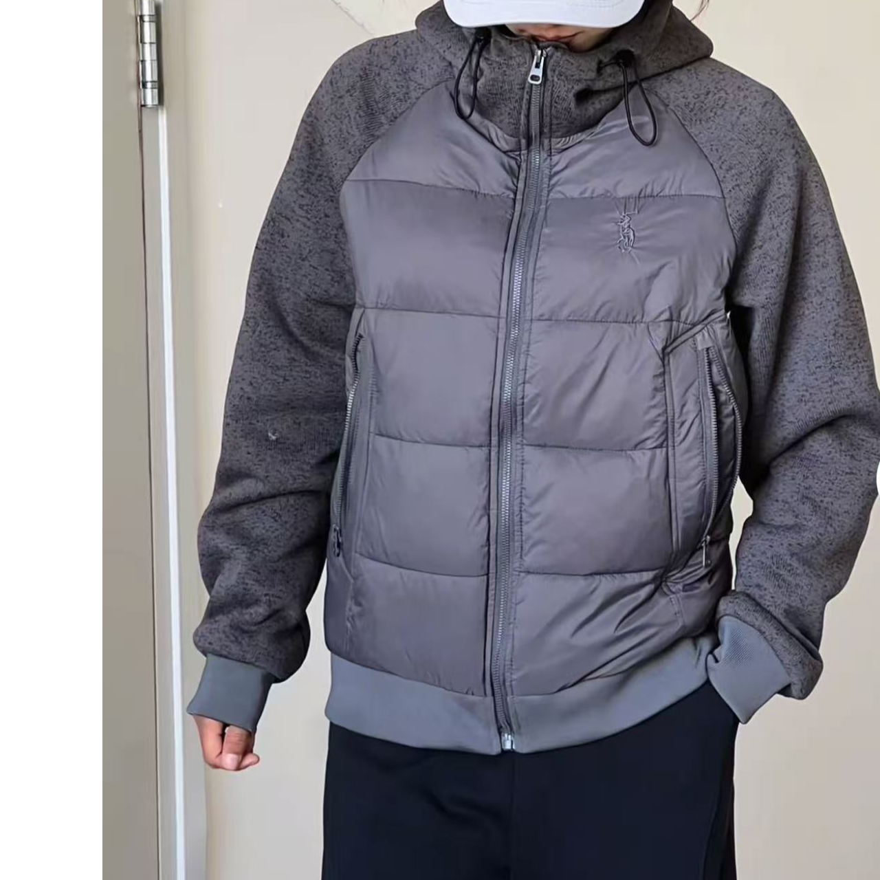 新款男女同款。短款外套