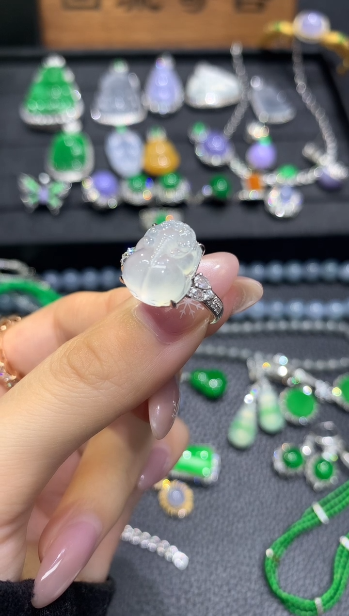 18K金镶嵌戒指翡翠20