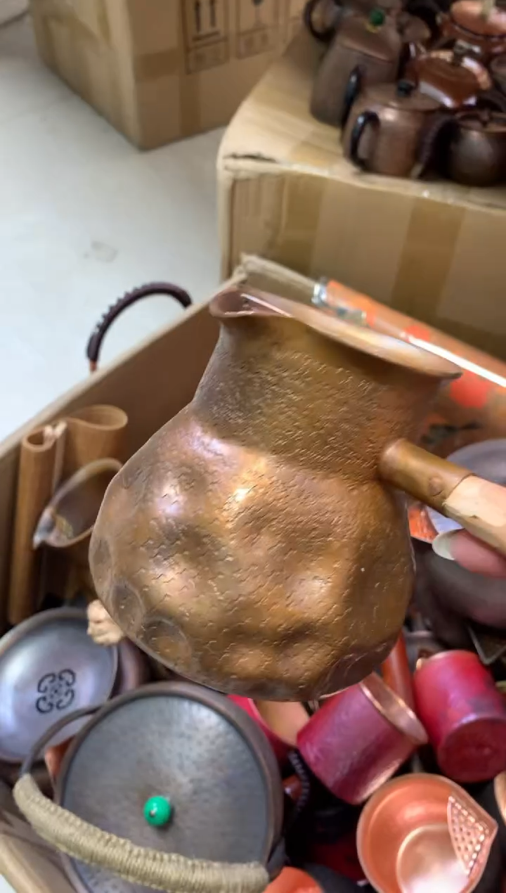 紫铜包浆色陨石坑煮茶器