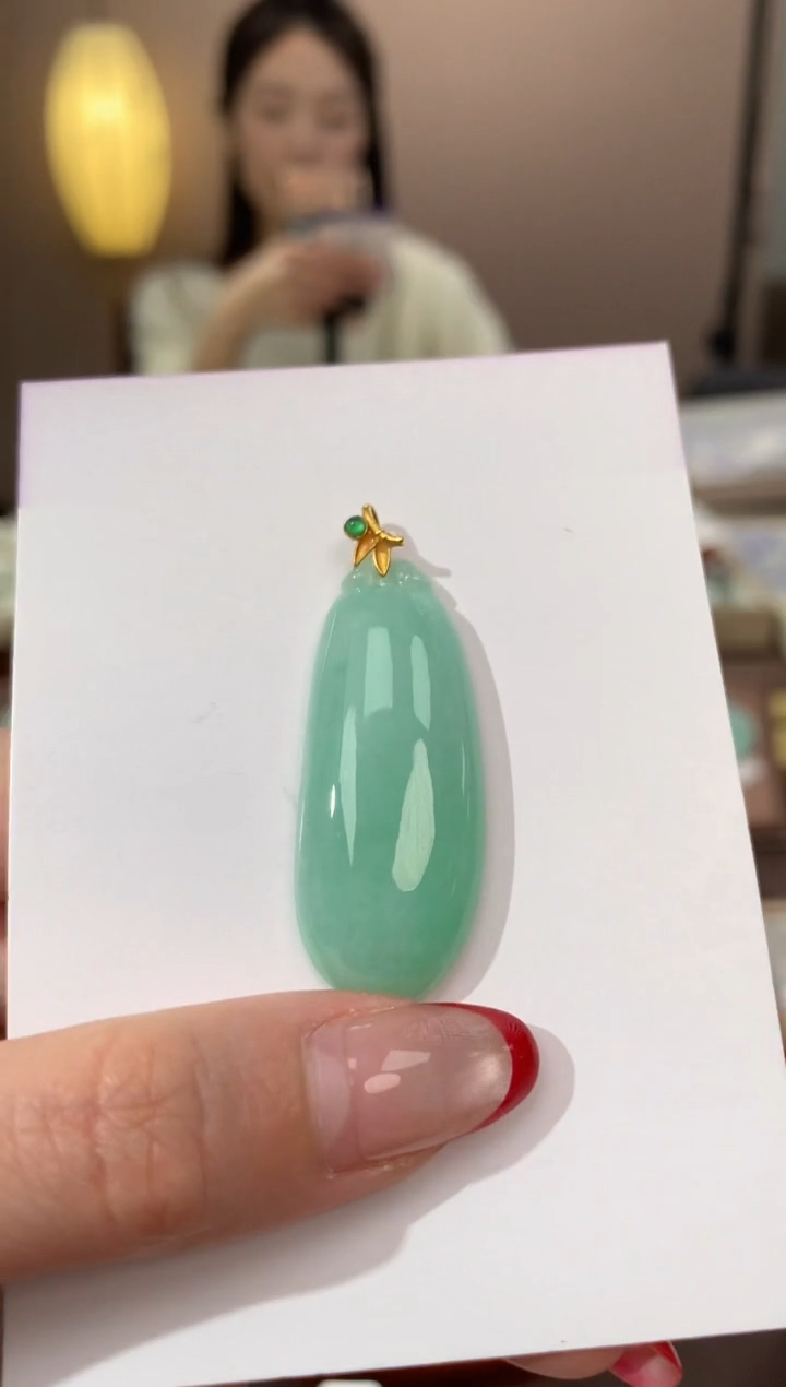 【闪购商品】翡翠颈饰18K金镶嵌天然缅甸a货翡翠