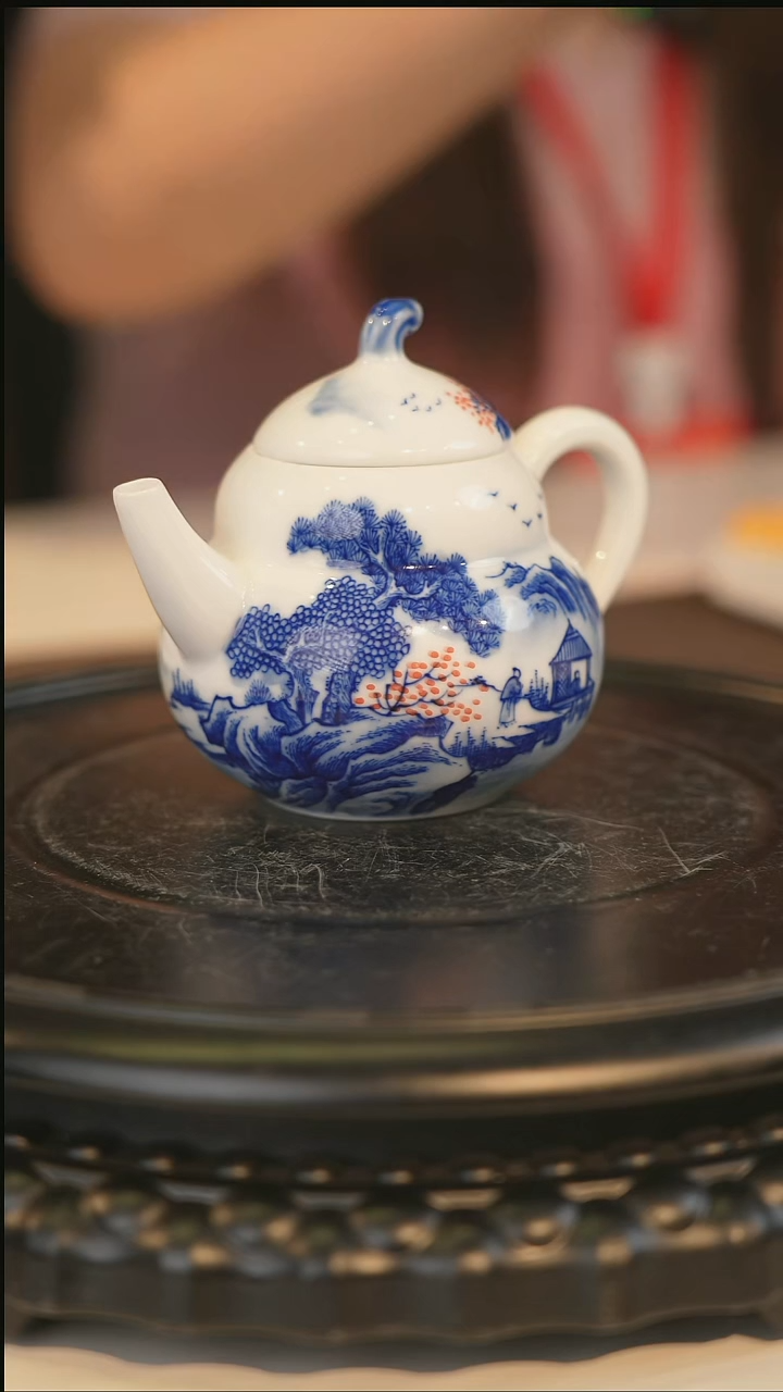 摆件瓷博会-吴小琴专场2179