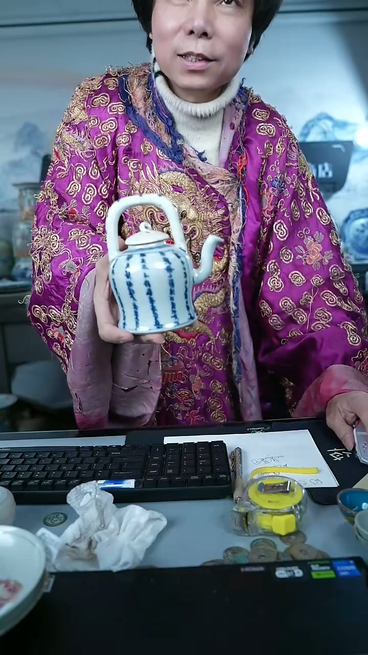 金北京天和珍宝文物商店宠粉直播间