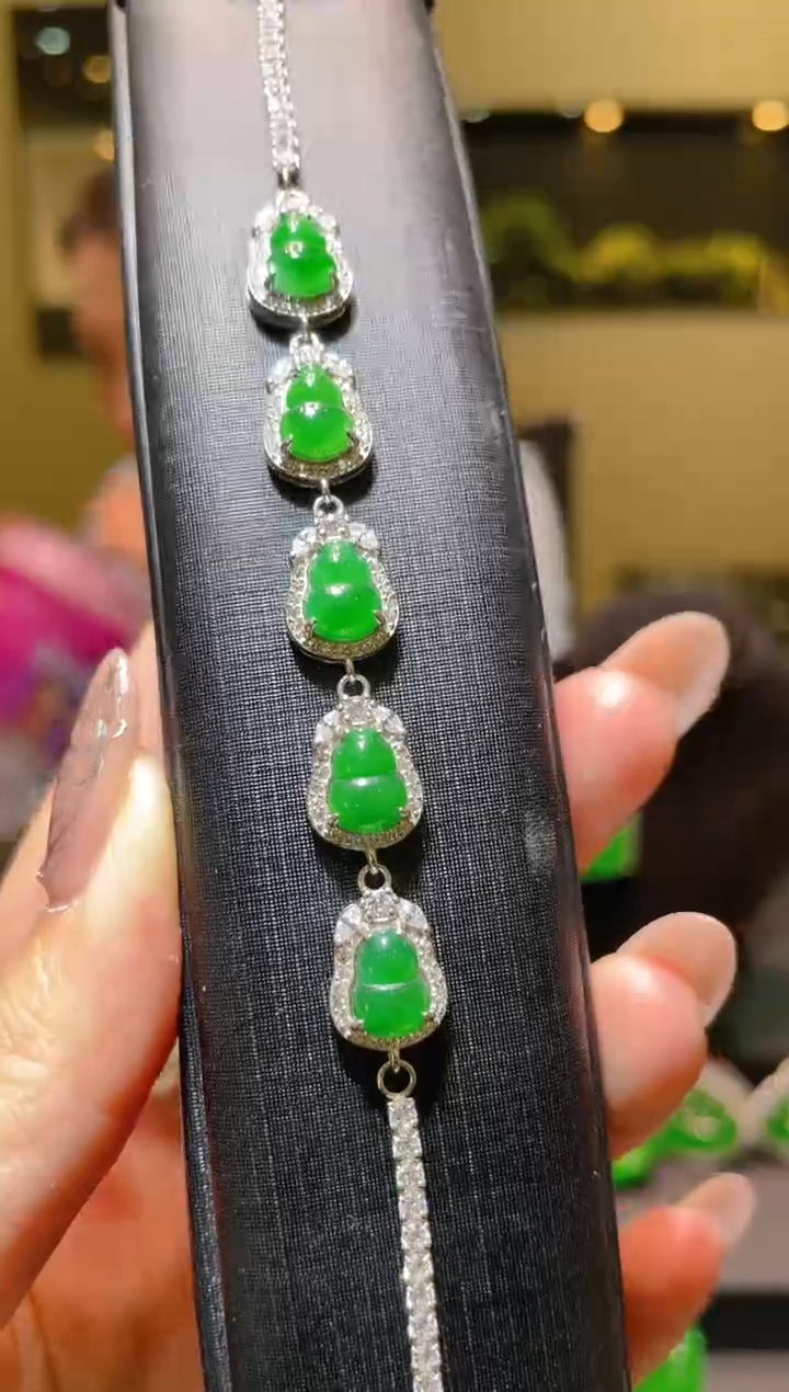 【闪购商品】翡翠吊坠(不含链)银S925镶嵌A5