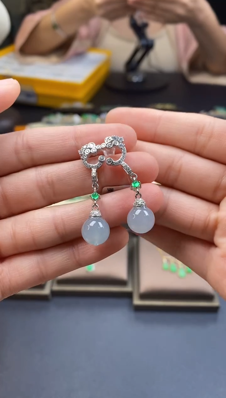 颈饰银S925镶嵌翡翠17748