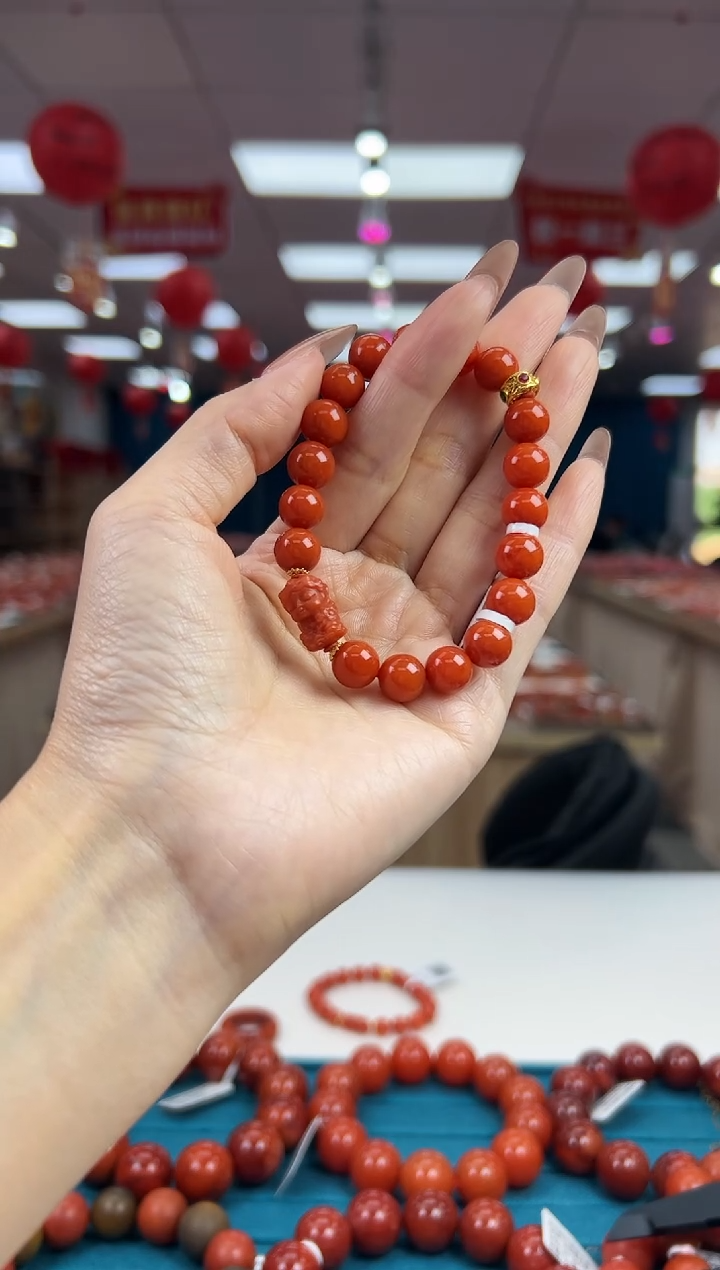 【闪购商品】南红玛瑙手串未镶嵌2.15-（多样式）