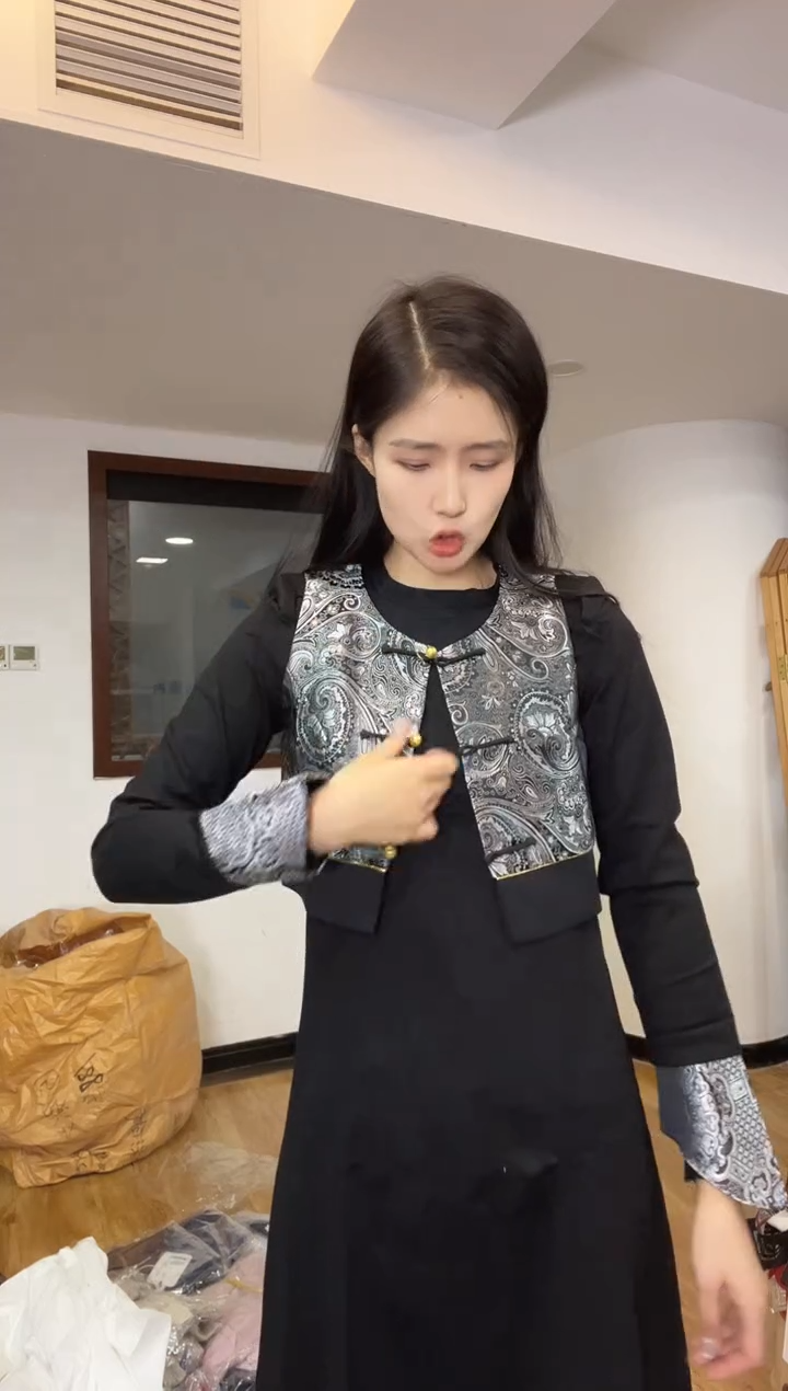 马甲 L 115斤以里